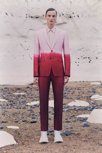 Look 24